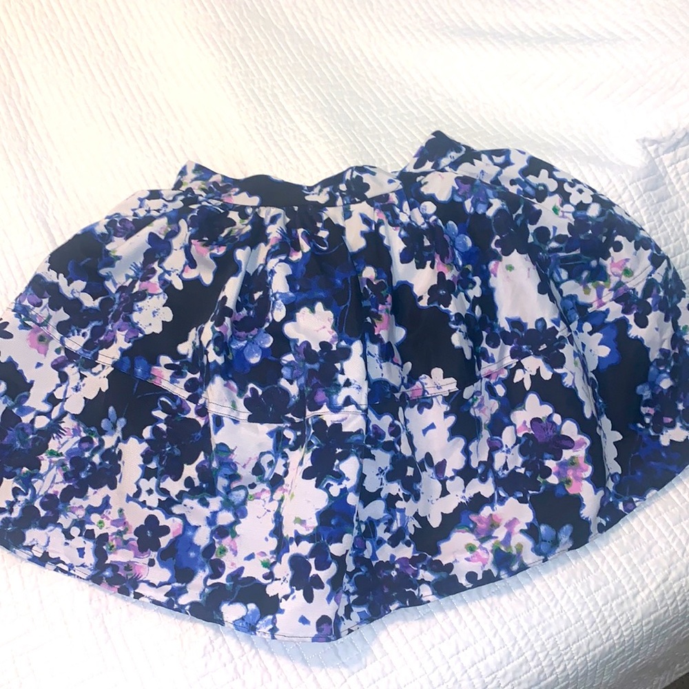 Express Mini Skirt